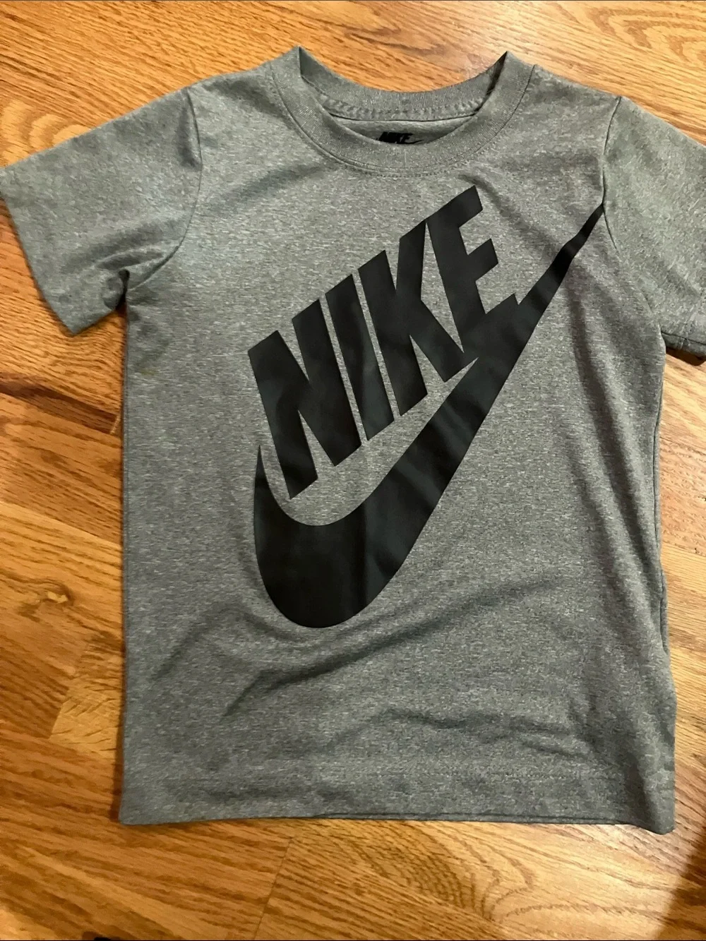 Nike Gray Tee with Black Swoosh & Black Shorts Boys Sz 5 EUC